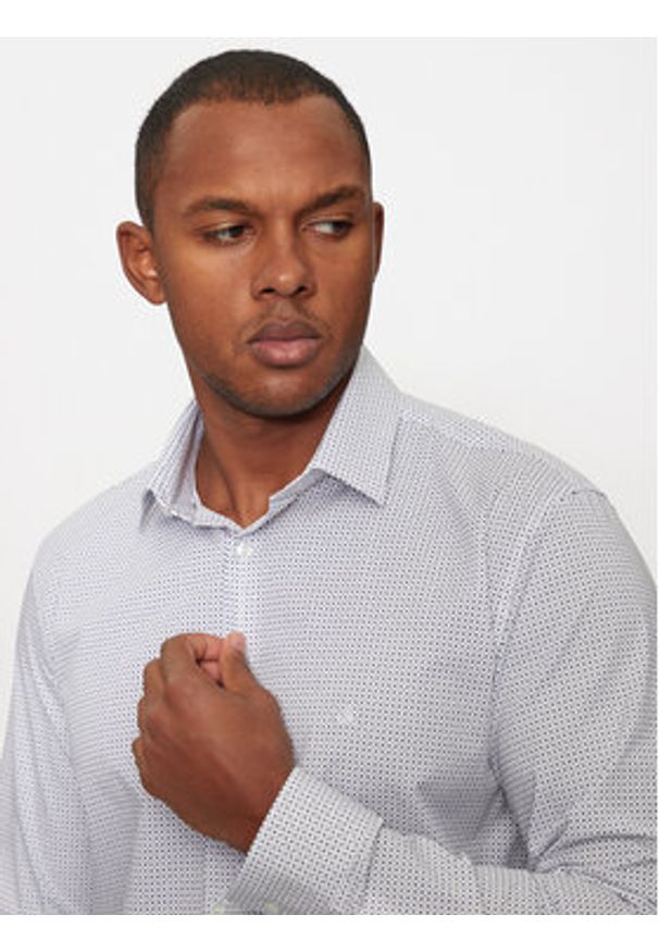 Calvin Klein Koszula K10K114023 Biały Slim Fit. Kolor: biały. Materiał: bawełna