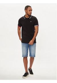 Tommy Jeans Polo Flag DM0DM12963 Czarny Regular Fit. Typ kołnierza: polo. Kolor: czarny. Materiał: bawełna