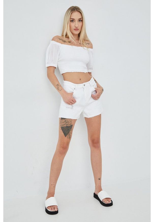 Superdry bluzka damska kolor biały gładka. Kolor: biały. Wzór: gładki