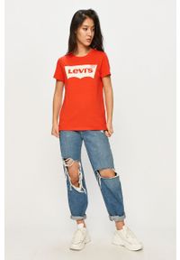 Levi's® - Levi's - T-shirt. Okazja: na spotkanie biznesowe, na co dzień. Kolor: czerwony. Materiał: dzianina. Wzór: nadruk. Styl: biznesowy, casual #2