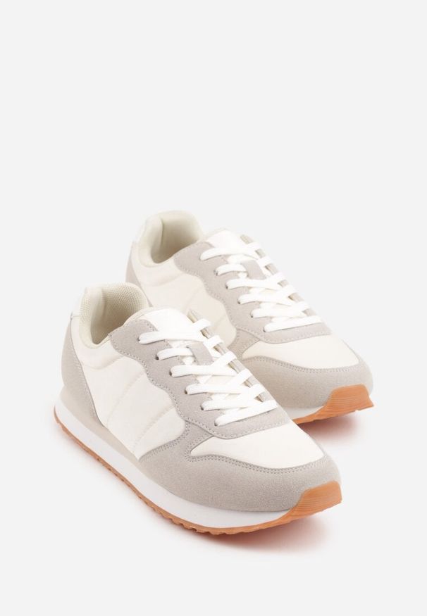 Born2be - Beżowe Buty Sportowe Sneakersy z Pikowanymi Przeszyciami Nelis. Okazja: na co dzień, na spacer. Kolor: beżowy. Materiał: jeans, dresówka. Szerokość cholewki: normalna. Sport: turystyka piesza, fitness