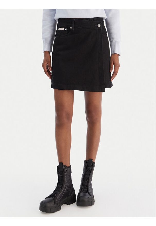 Calvin Klein Jeans Spódnica jeansowa LV047D777G Czarny Regular Fit. Kolor: czarny. Materiał: bawełna