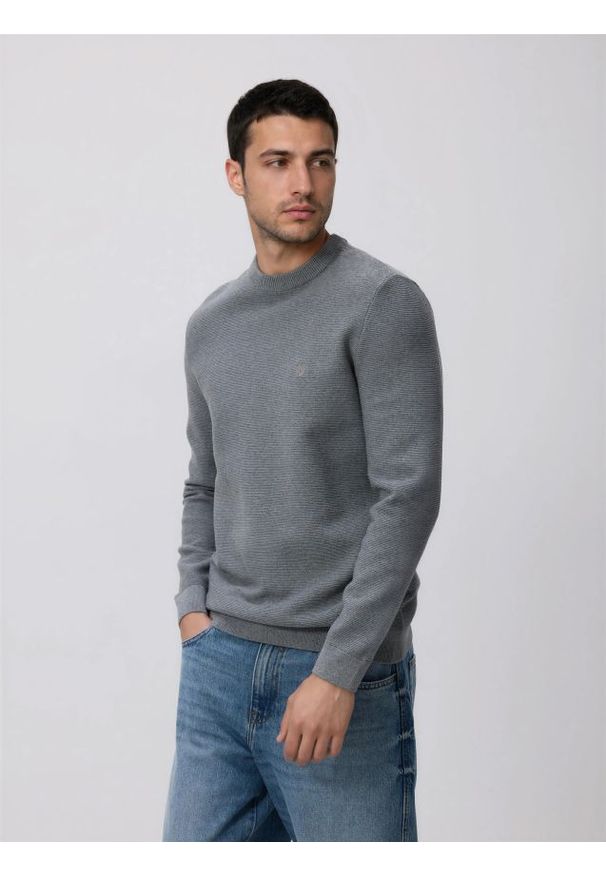 Reserved - Sweter z domieszką lyocellu - szary. Kolor: szary. Materiał: dzianina