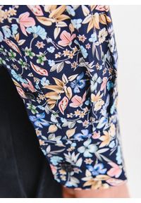 Pako Lorente - PAKO LORENTE - Granatowa koszula w kwiaty. Kolor: niebieski. Materiał: elastan, bawełna. Długość rękawa: długi rękaw. Długość: długie. Wzór: kwiaty #7