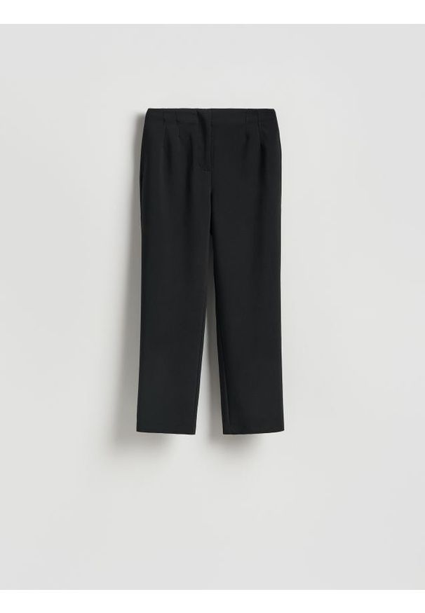Reserved - Spodnie z zakładkami - czarny. Kolor: czarny. Materiał: tkanina, wiskoza