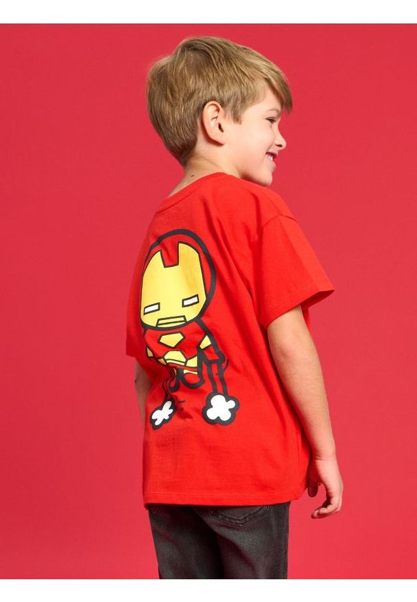 Sinsay - Koszulka Marvel Kawaii Art Collection - czerwony. Kolor: czerwony. Wzór: motyw z bajki