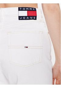Tommy Jeans Szorty jeansowe Harper DW0DW15595 Biały Regular Fit. Kolor: biały. Materiał: bawełna #5