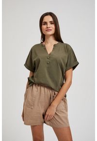MOODO - Bawełniana bluzka z guzikami oliwkowa. Kolor: oliwkowy. Materiał: bawełna #1