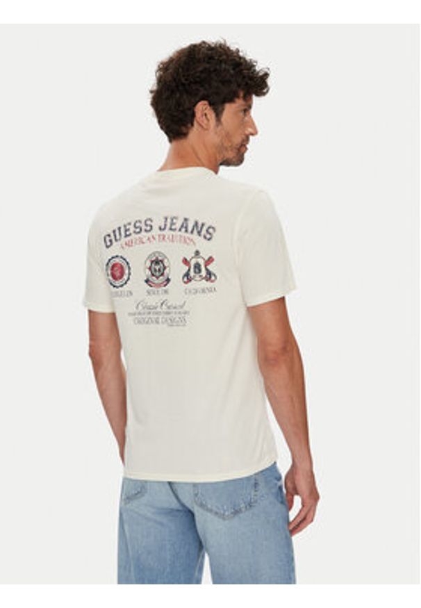 Guess Jeans T-Shirt M5YI04 K8HM0 Écru Regular Fit. Materiał: bawełna