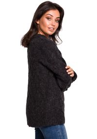 BE Knit - Sweter damski wełniany luźny fason ciepły puszysty czarny. Kolekcja: plus size. Kolor: czarny. Materiał: wełna. Długość rękawa: długi rękaw. Długość: długie. Wzór: ze splotem. Sezon: jesień, zima. Styl: klasyczny #2