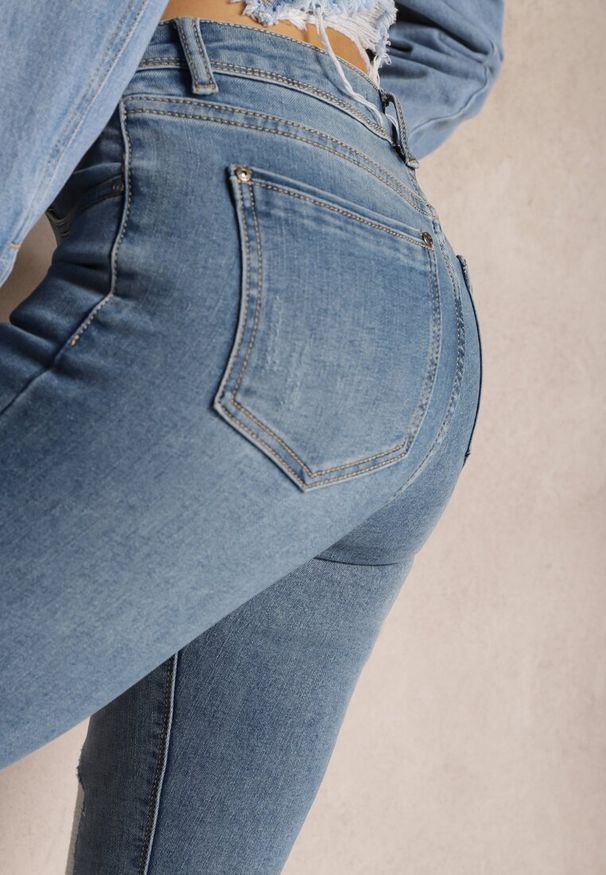 Renee - Niebieskie Jeansy Skinny High Waist z Przedarciami Gracenitta. Okazja: na co dzień. Stan: podwyższony. Kolor: niebieski. Styl: casual