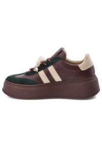 CheBello - Bordowe Sneakersy Chebello Stylowe Obuwie Damskie. Zapięcie: sznurówki. Kolor: czerwony. Materiał: jeans, zamsz, skóra. Obcas: na platformie. Styl: elegancki #6