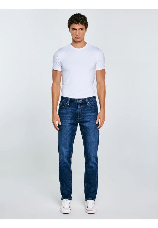 Big-Star - Jeansy męskie granatowe Harper 535. Stan: podwyższony. Kolor: niebieski. Styl: vintage, klasyczny