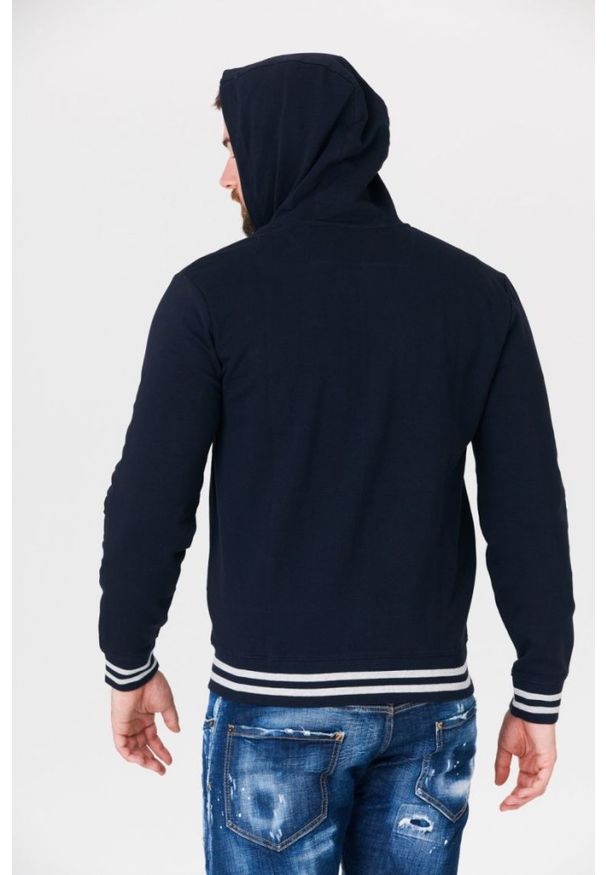 Guess - GUESS Granatowa bluza męska z kapturem na zamek, Rozmiar S. Typ kołnierza: kaptur. Kolor: niebieski. Wzór: aplikacja