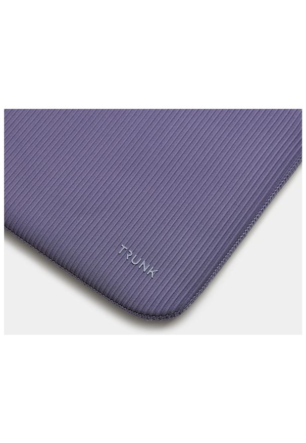 Wsuwka Trunk Ribbed Velvet do MacBook Air 15'' blueberry