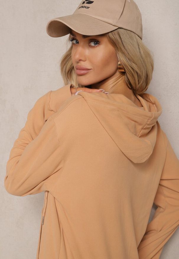 Renee - Ciemnobeżowy Sportowy Komplet Dresowy Klasyczne Spodnie i Bluza z Kapturem na Suwak Torvala. Kolor: beżowy. Materiał: dresówka