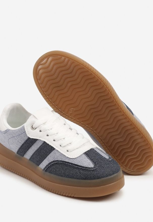 Born2be - Niebiesko-Granatowe Sneakersy w Stylu Tenisówek z Paskami Falanisa. Okazja: na co dzień. Zapięcie: pasek. Kolor: niebieski. Materiał: jeans