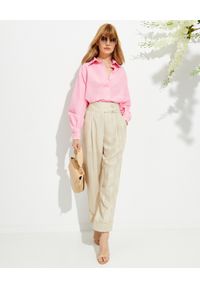 MARIANNA SENCHINA - Różowa koszula z rozcięciem na plecach. Okazja: na co dzień. Kolor: różowy, wielokolorowy, fioletowy. Materiał: jeans, len. Długość rękawa: długi rękaw. Długość: długie. Styl: casual, klasyczny, vintage #6