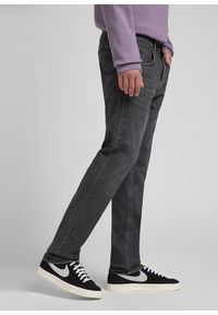 Lee - LEE RIDER MĘSKIE SPODNIE JEANSOWE MID WORN WALKER L701PZCL 112144385. Długość: długie. Wzór: aplikacja #5