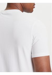 Karl Lagerfeld - KARL LAGERFELD T-Shirt 755087 553235 Biały Regular Fit. Typ kołnierza: dekolt w karo. Kolor: biały. Materiał: bawełna #2