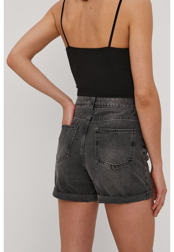 Noisy may - Noisy May - Szorty jeansowe. Okazja: na co dzień. Kolor: szary. Materiał: jeans. Styl: casual