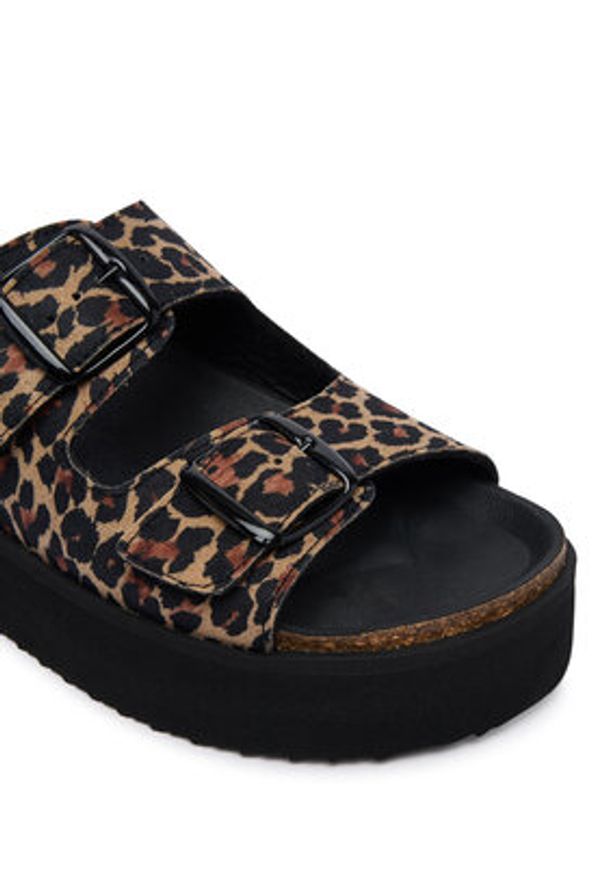 D.Franklin Klapki DFSH414003 Brązowy. Kolor: brązowy. Materiał: materiał