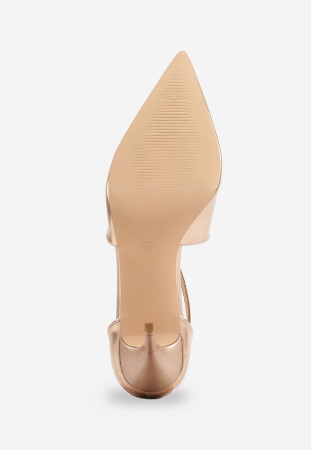 Born2be - Szampańskie Eleganckie Szpilki VICES ze Skrzyżowanymi Paseczkami Nemaia. Okazja: na spotkanie biznesowe, na wesele, na ślub cywilny. Zapięcie: pasek. Kolor: złoty. Materiał: satyna. Obcas: na szpilce. Styl: elegancki