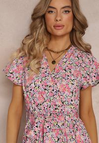 Renee - Jasnofioletowa Plisowana Sukienka Maxi w Kwiatki z Gumką w Talii Ikama. Kolor: fioletowy. Materiał: materiał. Wzór: kwiaty. Długość: maxi #2