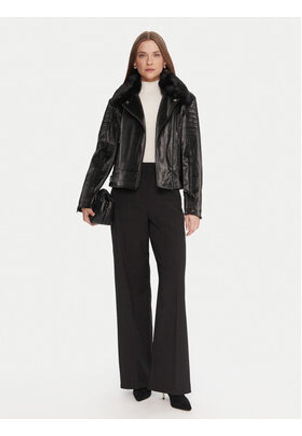 Guess Ramoneska W5BL35 W2820 Czarny Regular Fit. Kolor: czarny. Materiał: syntetyk