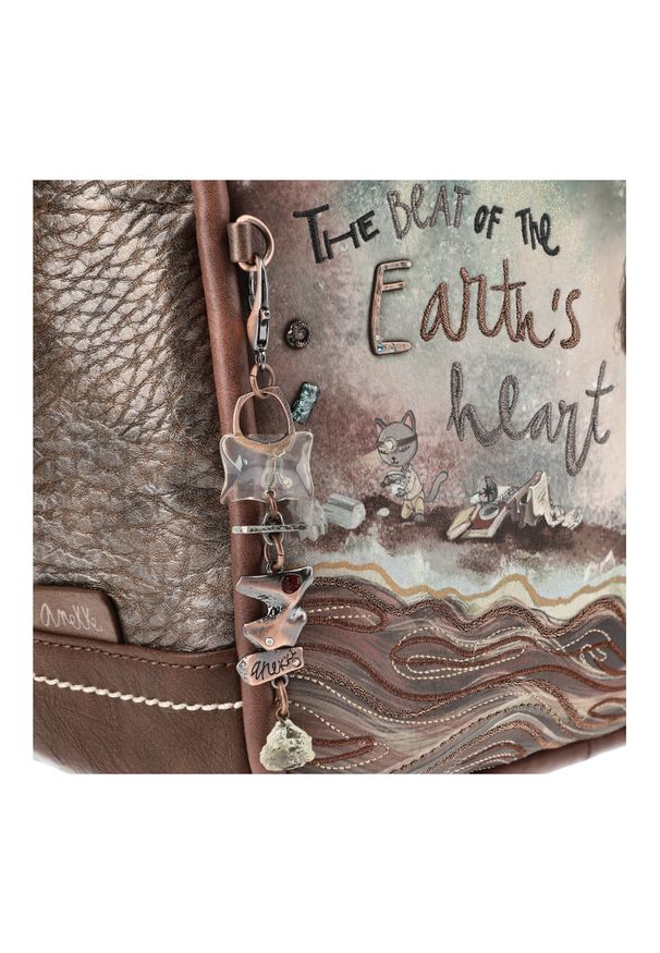 Brązowa Torebka Anekke Modna Listonoszka Damska. Kolor: brązowy. Wzór: napisy. Materiał: skórzane. Styl: casual. Rodzaj torebki: na ramię