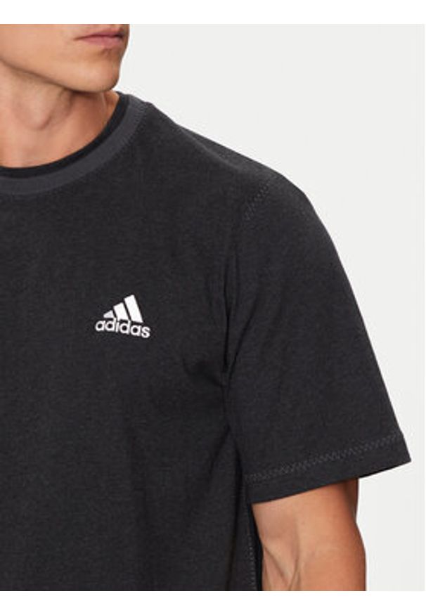 Adidas - adidas T-Shirt Seasonal Essentials IW6358 Czarny Regular Fit. Kolor: czarny. Materiał: bawełna