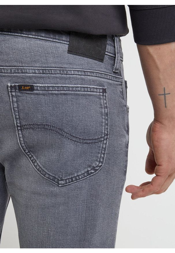 Lee - LEE MĘSKIE SPODNIE JEANSOWE RIDER SLATE 112342255 L701015521