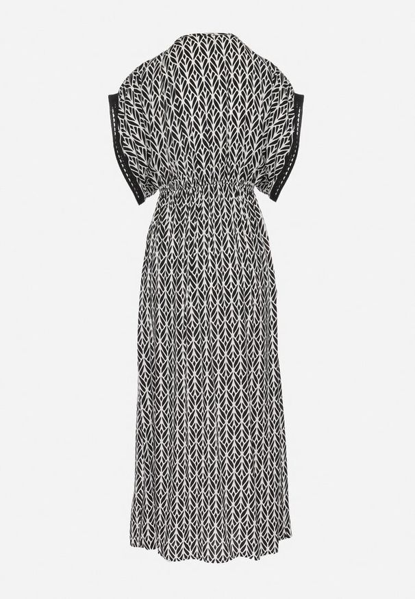 Born2be - Czarno-Biała Bawełniana Sukienka Rozkloszowana z Koronkowymi Wstawkami Laniwena. Kolor: czarny. Materiał: bawełna, koronka. Sezon: lato