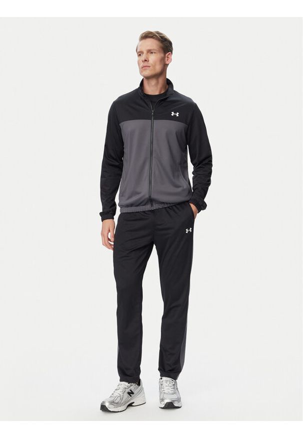 Under Armour Dres Rival 6009355 Czarny Loose Fit. Kolor: czarny. Materiał: syntetyk