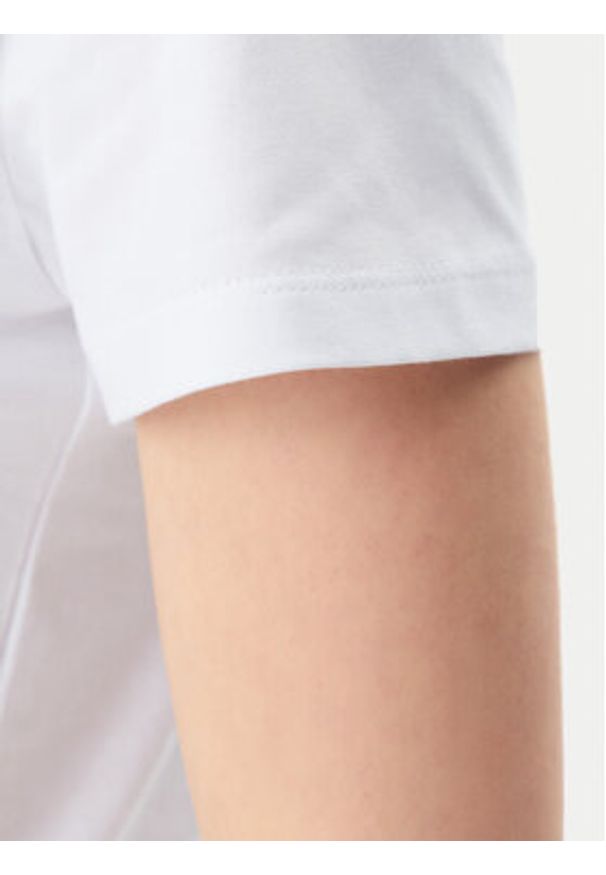 Calvin Klein Jeans T-Shirt Baby Tee J20J223113 Biały Slim Fit. Kolor: biały. Materiał: bawełna