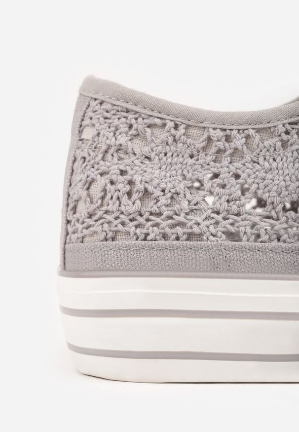 Renee - Szare Trampki Przed Kostkę z Ażurową Cholewką Shiliarre. Wysokość cholewki: przed kostkę. Kolor: szary. Szerokość cholewki: normalna. Wzór: ażurowy