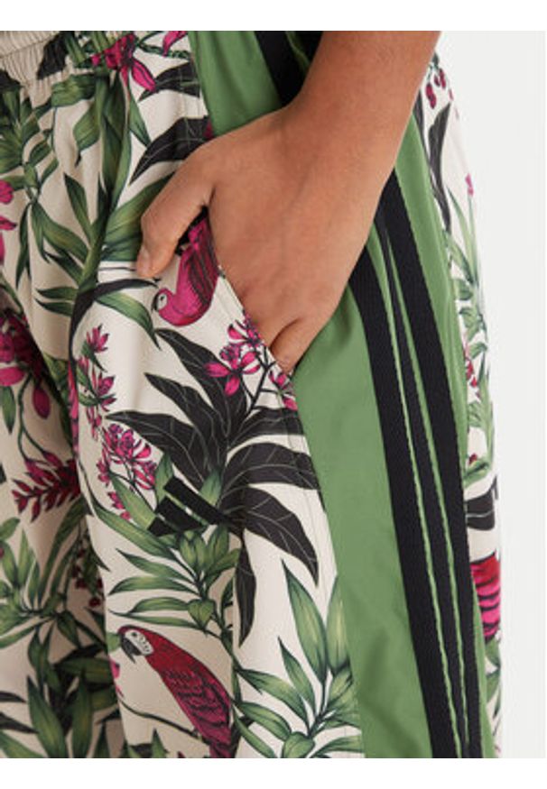 Adidas - adidas Spodnie dresowe Farm Rio Premium KD4642 Zielony Loose Fit. Kolor: zielony. Materiał: syntetyk