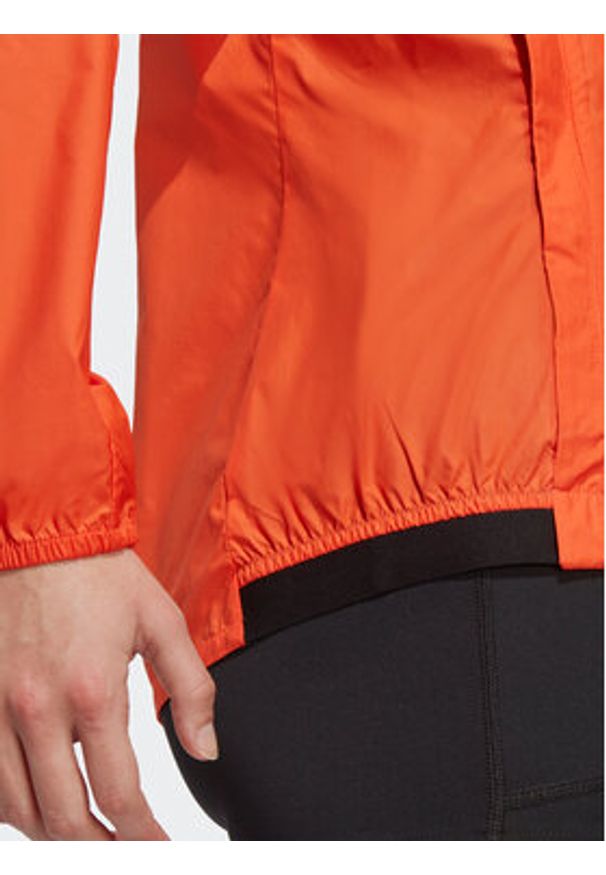 Adidas - adidas Wiatrówka Terrex Multi Windbreaker HZ4237 Pomarańczowy Regular Fit. Kolor: pomarańczowy. Materiał: syntetyk