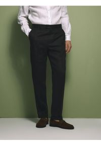 Reserved - Lniane spodnie garniturowe - ciemnobrązowy. Kolor: brązowy. Materiał: len #1