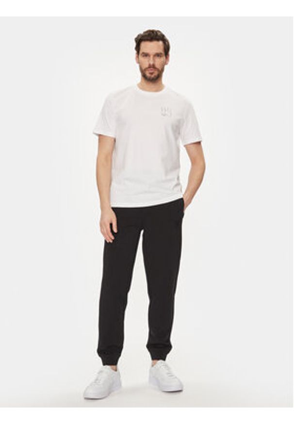 Hugo T-Shirt Detzington241 50508944 Biały Regular Fit. Kolor: biały. Materiał: bawełna
