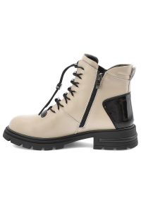 Beżowe Botki Artiker Wygodne Obuwie Damskie. Zapięcie: sznurówki. Kolor: beżowy. Materiał: materiał #6