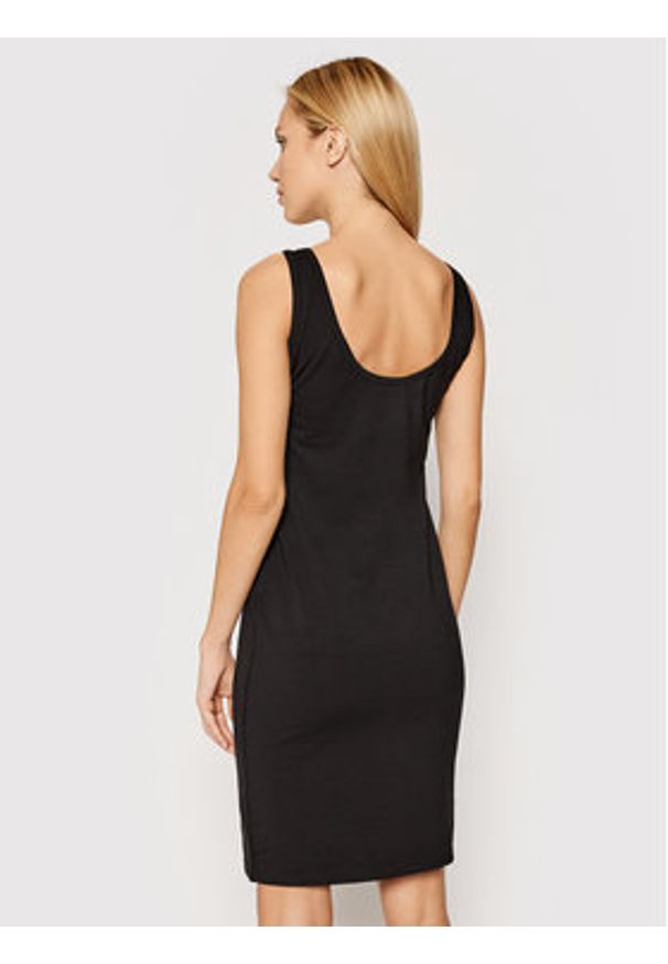 DKNY Sport Sukienka codzienna DP1D4465 Czarny Slim Fit. Okazja: na co dzień. Kolor: czarny. Materiał: bawełna. Typ sukienki: sportowe, proste. Styl: casual, sportowy
