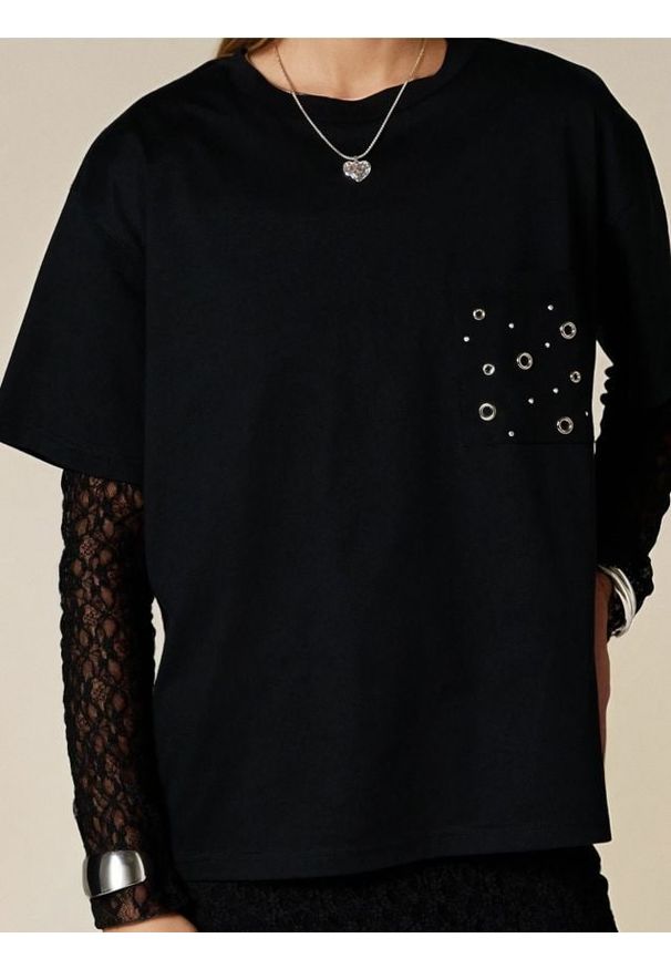 Sinsay - Koszulka z krótkim rękawem - czarny. Kolor: czarny. Długość rękawa: krótki rękaw. Długość: krótkie