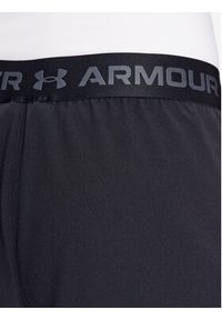 Under Armour Szorty sportowe Ua Vanish Woven 6In Shorts 1373718 Czarny Fitted Fit. Kolor: czarny. Materiał: syntetyk. Styl: sportowy #4