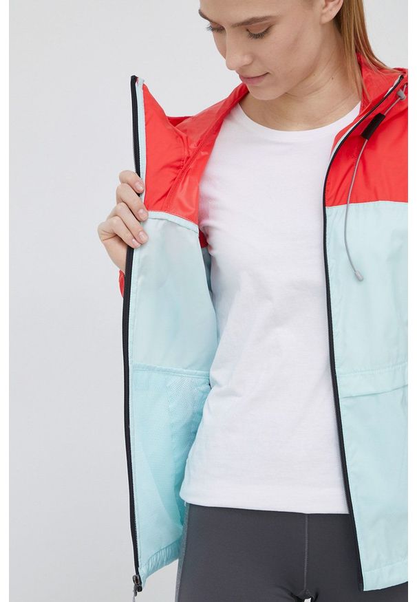 columbia - Columbia wiatrówka Alpine Chill kolor czerwony przejściowa. Kolor: czerwony. Materiał: materiał, włókno. Wzór: ze splotem