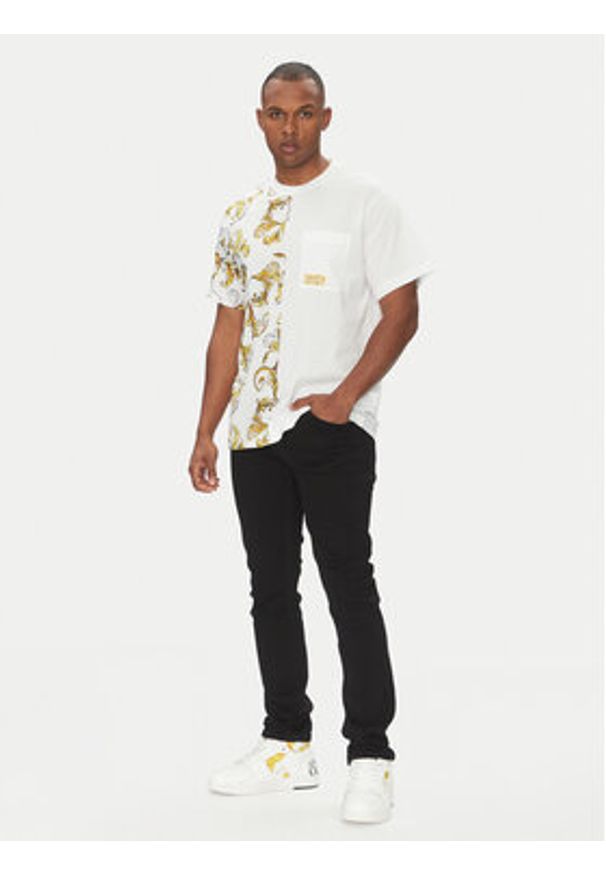Versace Jeans Couture T-Shirt 78GAH609 Biały Regular Fit. Kolor: biały. Materiał: bawełna