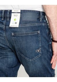 Męskie Krótkie Spodenki Tom Tailor TTJosh Regular Slim Jeans Short 1044973. Okazja: na spacer, na co dzień. Materiał: jeans. Długość: krótkie. Sezon: lato. Styl: wakacyjny, elegancki, casual, klasyczny #6