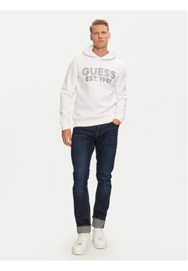 Guess Bluza M4YQ36 K9Z21 Biały Regular Fit. Kolor: biały. Materiał: bawełna, syntetyk