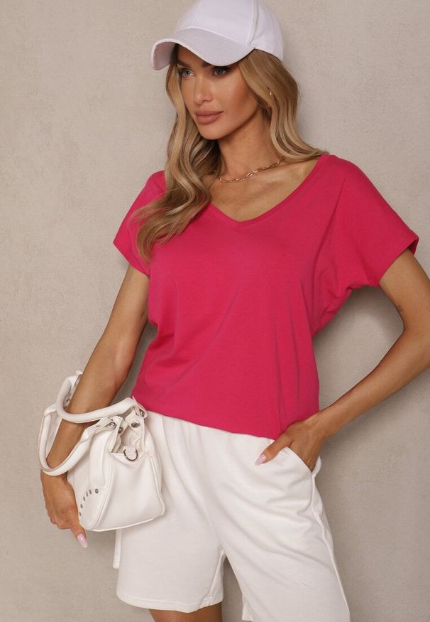 Renee - Fuksjowy T-shirt z Bawełny z Dekoltem w Serek Linithiela. Okazja: na co dzień. Typ kołnierza: dekolt w serek. Kolor: różowy. Materiał: bawełna. Styl: casual