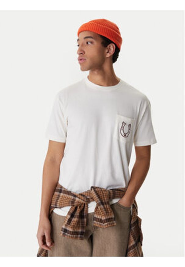 RVCA T-Shirt Lucky You EVYZT00274 Écru Regular Fit. Kolor: kremowy. Materiał: bawełna